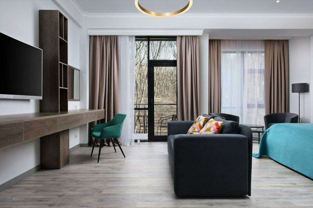 Фотографии номера SUPERIOR в Гостинице Затерянный Рай у Машука Пятигорск